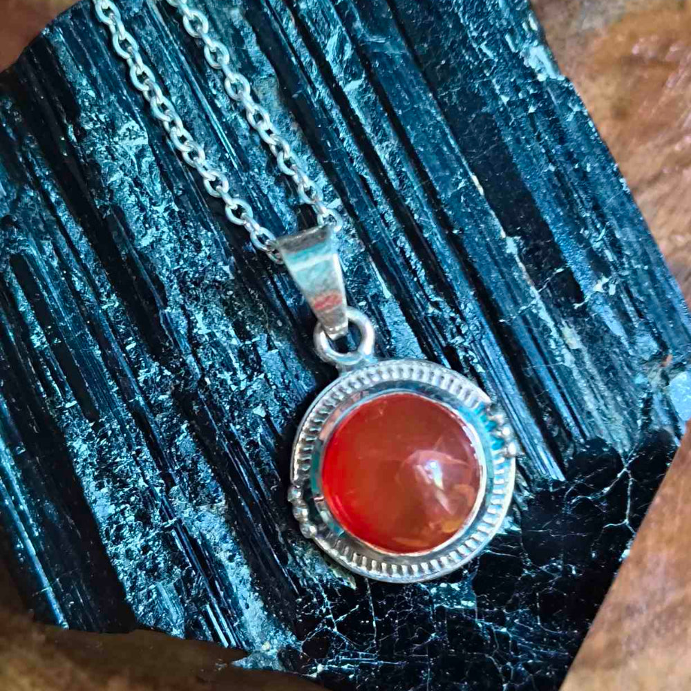 92.5 Sterling Silver Frame Carnelian gemstone Pendant