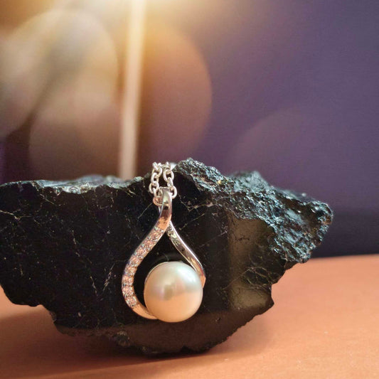 92.5 Sterling Silver Pearl Pendant