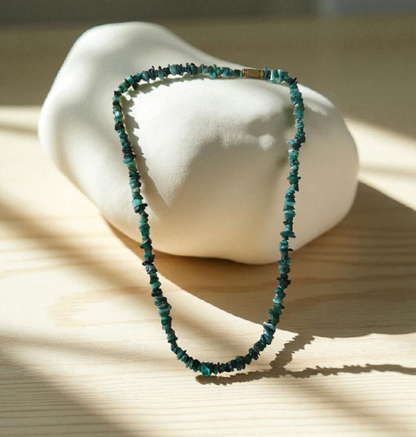 Emerald gemstone Chips necklace
