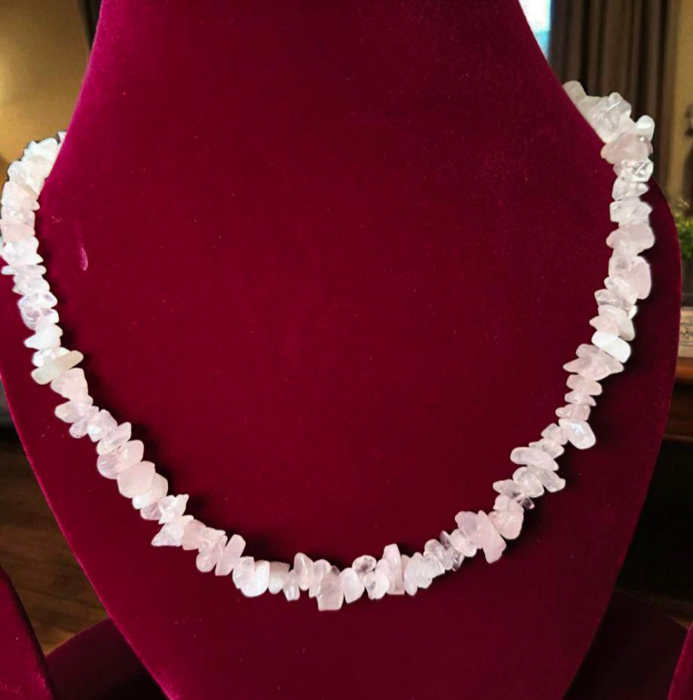 Rose Quartz Chips stones necklace