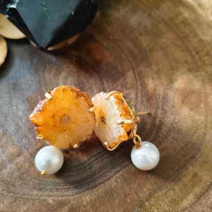 Yellow Agate Stone With White Pearl Earing